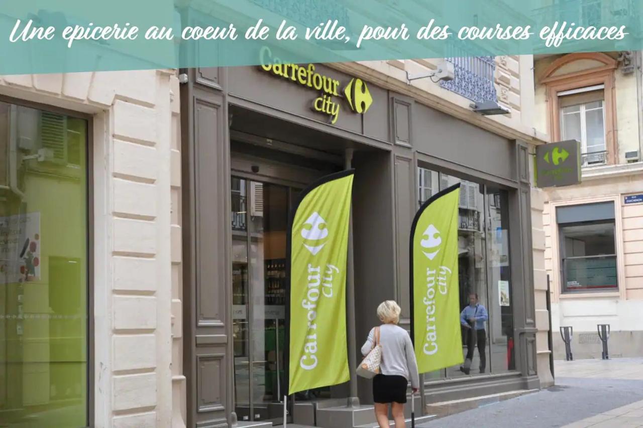 La Place Gourmande Mâcon Exterior photo